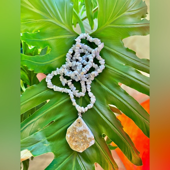 Blue Lace Agate Necklace - Picture 2 of 4